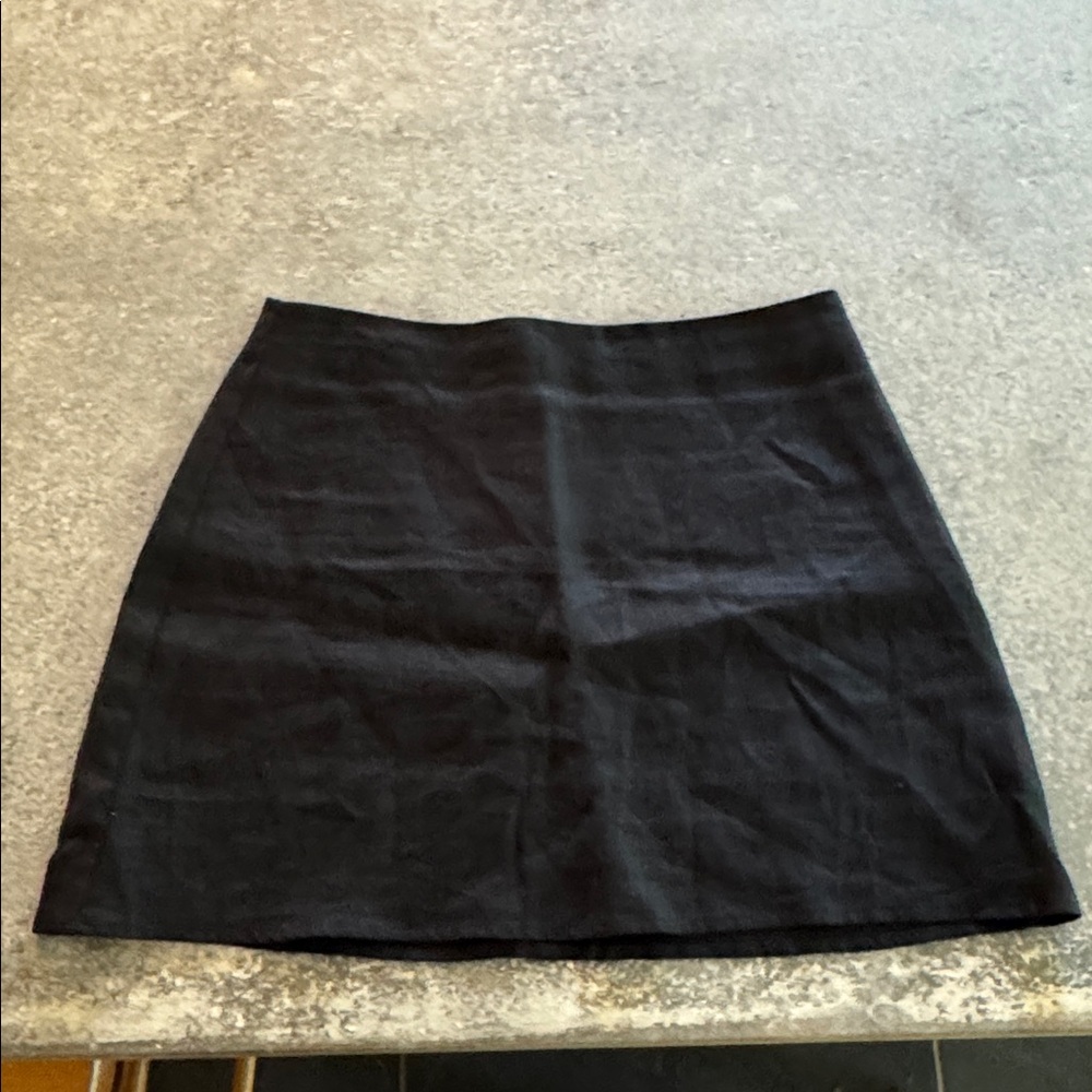 Reformation black linen mini skirt size 2